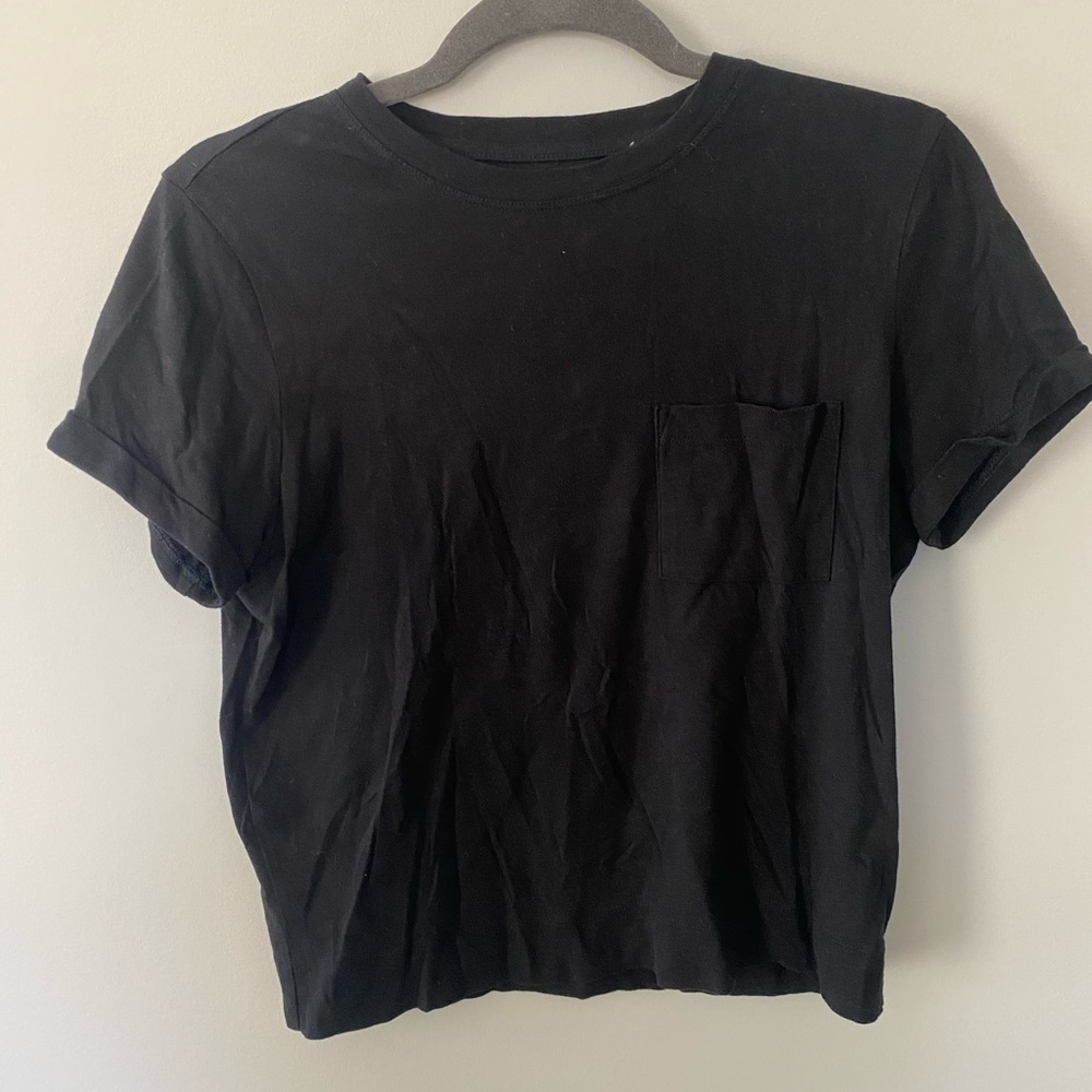 Women’s Athleta T-shirt